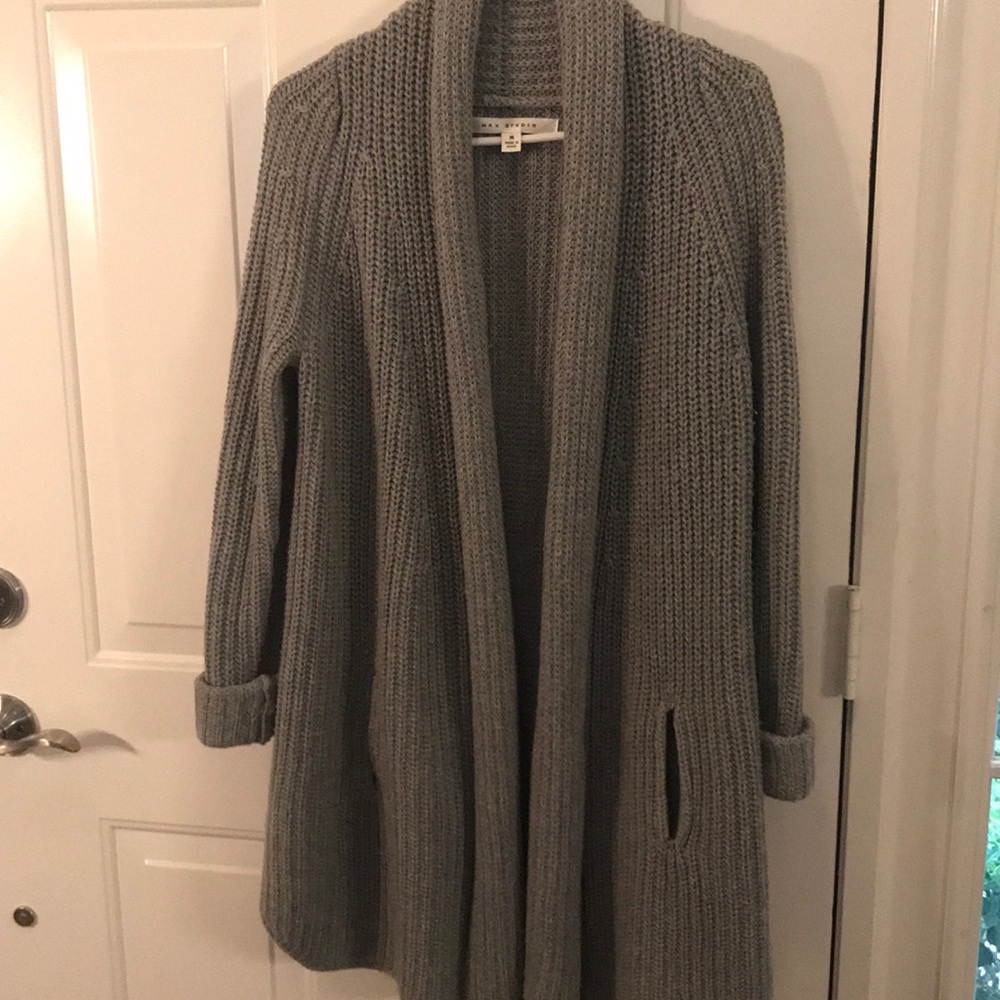 Max Studio Gray knitted long sweater